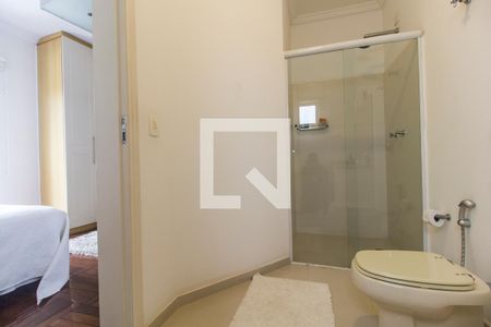 Casa de condomínio à venda com 435m², 5 quartos e 4 vagasBanheiro da Suíte 4