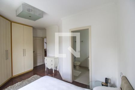 Casa de condomínio à venda com 435m², 5 quartos e 4 vagasSuíte 4