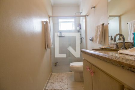 Casa de condomínio à venda com 435m², 5 quartos e 4 vagasBanheiro da Suíte 3