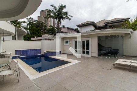 Casa de condomínio à venda com 435m², 5 quartos e 4 vagasPiscina