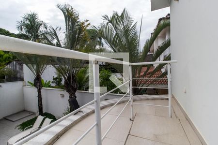 Casa de condomínio à venda com 435m², 5 quartos e 4 vagasVaranda