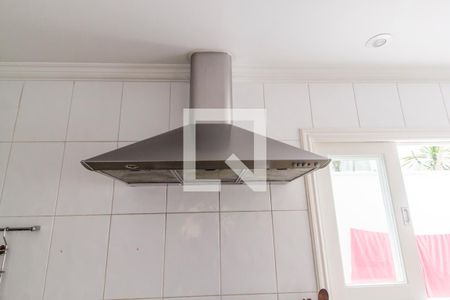 Casa de condomínio à venda com 435m², 5 quartos e 4 vagasDetalhe da cozinha