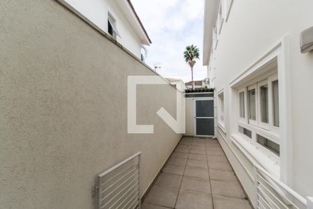 Casa de condomínio à venda com 435m², 5 quartos e 4 vagasVaranda gourmet