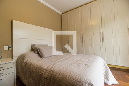 Casa de condomínio à venda com 435m², 5 quartos e 4 vagasSuíte 2