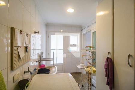 Casa de condomínio à venda com 435m², 5 quartos e 4 vagasÁrea de Serviço