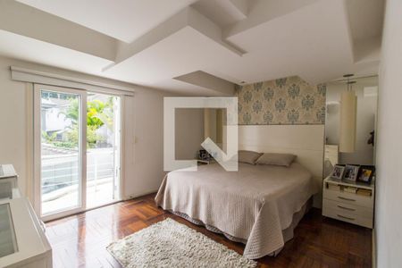 Casa de condomínio à venda com 435m², 5 quartos e 4 vagasSuíte 1