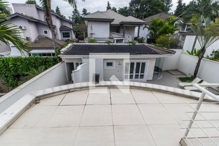 Casa de condomínio à venda com 435m², 5 quartos e 4 vagasVaranda