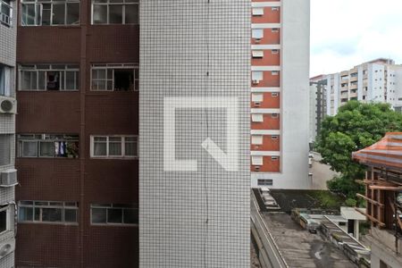 Apartamento para alugar com 96m², 2 quartos e 1 vagaÁrea de Serviço - Vista