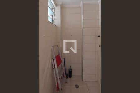 Apartamento para alugar com 96m², 2 quartos e 1 vagaBanheiro do Serviço