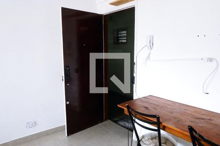 Sala/Quarto de kitnet/studio para alugar com 1 quarto, 27m² em Gonzaguinha, São Vicente
