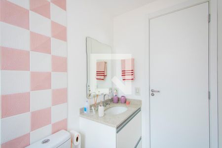 Apartamento à venda com 115m², 3 quartos e 2 vagasBanheiro do quarto 2