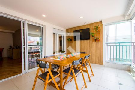 Apartamento à venda com 115m², 3 quartos e 2 vagasVaranda gourmet