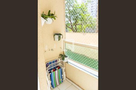 Sacada de apartamento à venda com 3 quartos, 68m² em Jardim Esmeralda, São Paulo