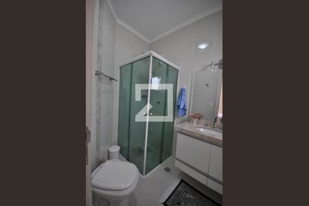 Casa à venda com 200m², 3 quartos e 4 vagasBanheiro da Suíte 3