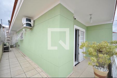 Casa à venda com 200m², 3 quartos e 4 vagasSacada da Suíte 1