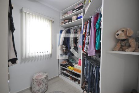 Casa à venda com 200m², 3 quartos e 4 vagasCloset