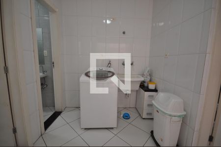 Casa à venda com 200m², 3 quartos e 4 vagasÁrea de Serviço