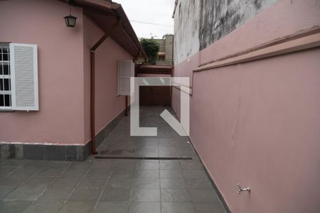 Casa para alugar com 250m², 3 quartos e 4 vagas Casa para alugar com 250m², 3 quartos e 4 vagasQuintal