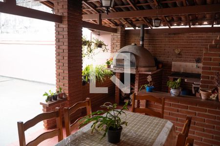 Casa para alugar com 250m², 3 quartos e 4 vagas Casa para alugar com 250m², 3 quartos e 4 vagasChurrasqueira - Quintal