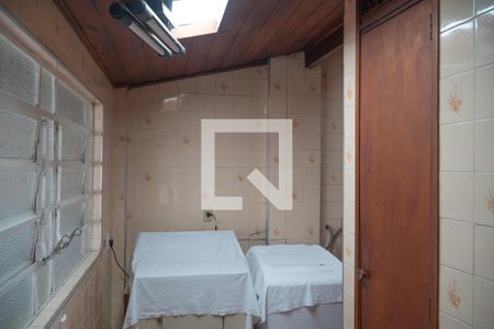 Casa para alugar com 250m², 3 quartos e 4 vagas Casa para alugar com 250m², 3 quartos e 4 vagasLavanderia