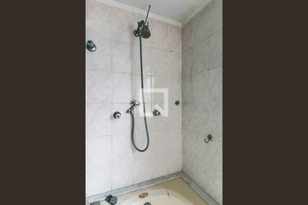 Apartamento à venda com 227m², 4 quartos e 2 vagas Apartamento à venda com 227m², 4 quartos e 2 vagasSuíte