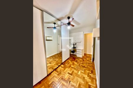 Quarto 1 de apartamento para alugar com 3 quartos, 55m² em Grajaú, Rio de Janeiro