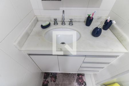 Apartamento à venda com 78m², 2 quartos e 1 vagaSuíte - Banheiro