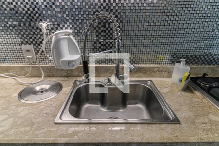 Apartamento à venda com 78m², 2 quartos e 1 vagaCozinha e Área de Serviço