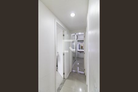 Apartamento à venda com 78m², 2 quartos e 1 vagaCorredor
