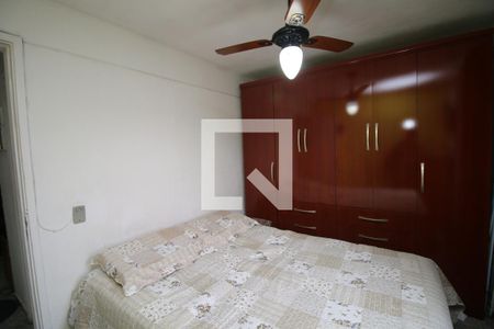 Quarto 1 de apartamento para alugar com 2 quartos, 50m² em Cordovil, Rio de Janeiro