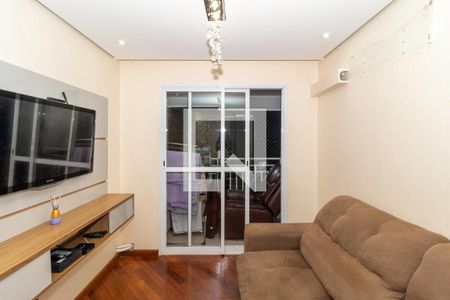 Sala de apartamento para alugar com 3 quartos, 72m² em Chácara Seis de Outubro, São Paulo