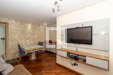 Sala de apartamento à venda com 3 quartos, 72m² em Chácara Seis de Outubro, São Paulo