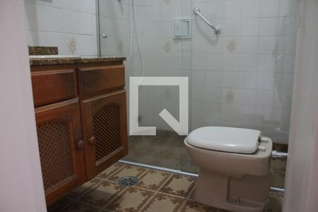 Banheiro de casa para alugar com 2 quartos, 80m² em Vila Gomes Cardim, São Paulo