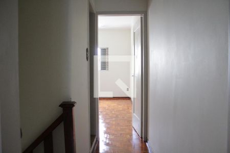 Corredor de casa para alugar com 2 quartos, 80m² em Vila Gomes Cardim, São Paulo
