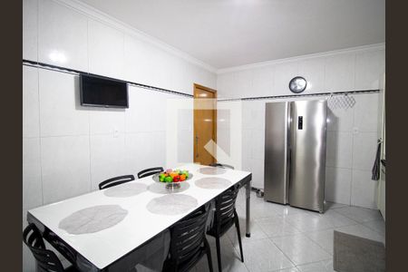 Casa à venda com 240m², 3 quartos e 3 vagasCozinha