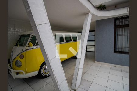 Casa à venda com 240m², 3 quartos e 3 vagasGaragem