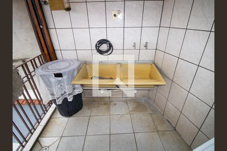 Casa à venda com 240m², 3 quartos e 3 vagasÁrea de Serviço