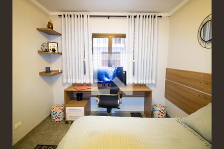 Casa à venda com 240m², 3 quartos e 3 vagasQuarto 2