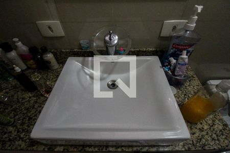 Casa à venda com 144m², 3 quartos e 2 vagasBanheiro da Suíte