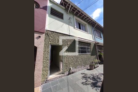 Casa à venda com 90m², 3 quartos e sem vagaFachada da Casa