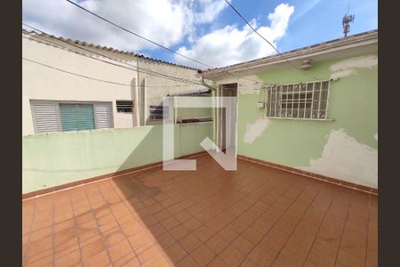 Casa à venda com 90m², 3 quartos e sem vagaQuintal
