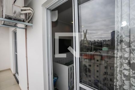 Apartamento para alugar com 55m², 2 quartos e sem vagaVaranda