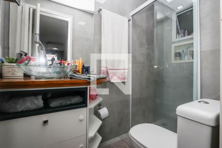 Apartamento para alugar com 55m², 2 quartos e sem vagaBanheiro