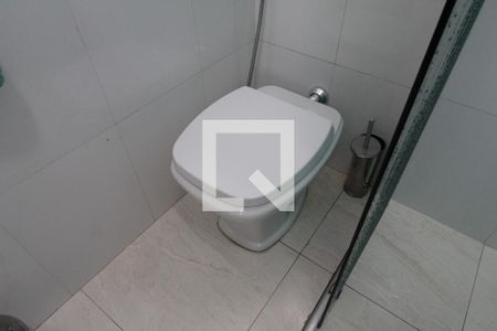 Casa para alugar com 326m², 4 quartos e 4 vagasBanheiro da Suite