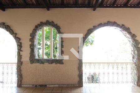 Casa para alugar com 326m², 4 quartos e 4 vagasÁrea Externa