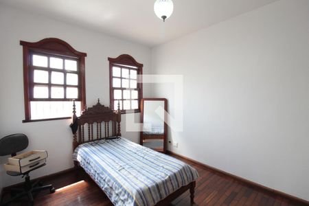 Casa para alugar com 326m², 4 quartos e 4 vagasQuarto 2