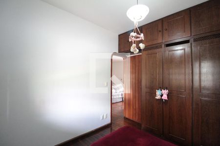 Casa para alugar com 326m², 4 quartos e 4 vagasQuarto 1