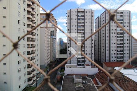 Vista da Sala de apartamento para alugar com 2 quartos, 97m² em Bosque, Campinas