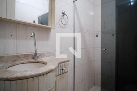 Casa à venda com 150m², 3 quartos e 1 vaga Casa à venda com 150m², 3 quartos e 1 vagaBanheiro