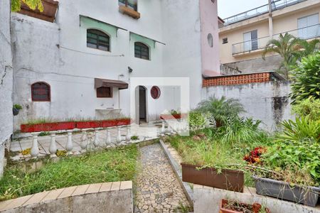 Casa à venda com 189m², 3 quartos e 4 vagasQuintal